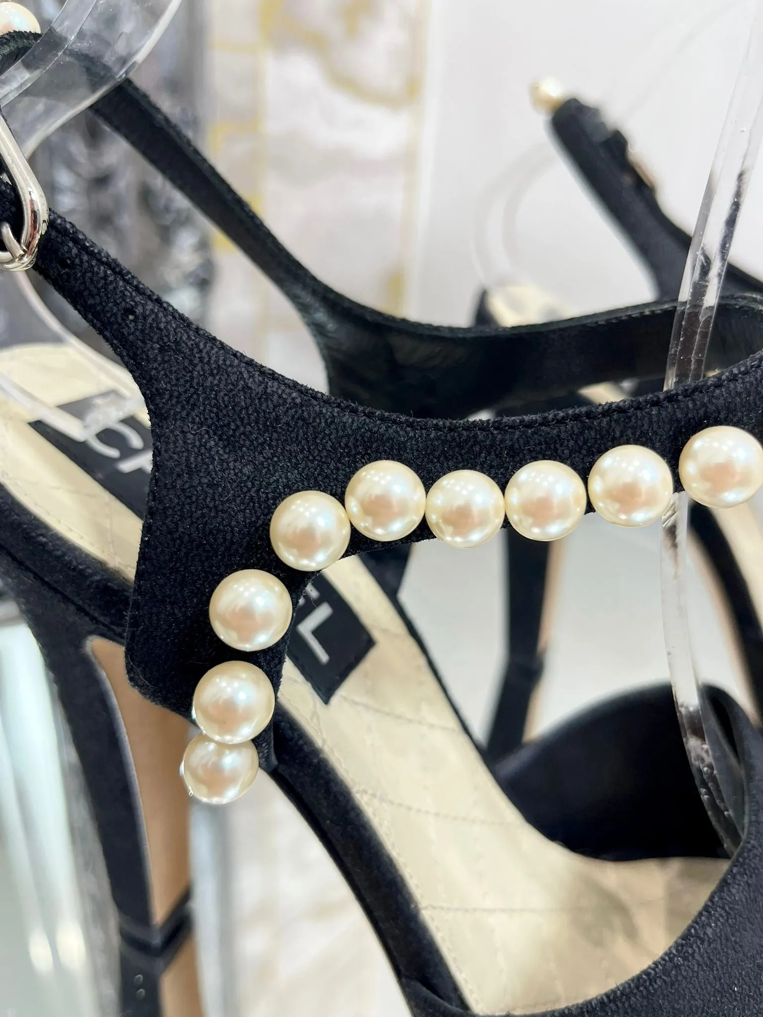 Chanel Pearl Trim Midi Heels. Size 40